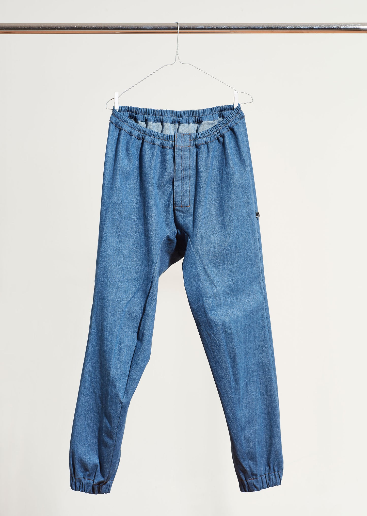 Pantalón adaptado FJ23 denim
