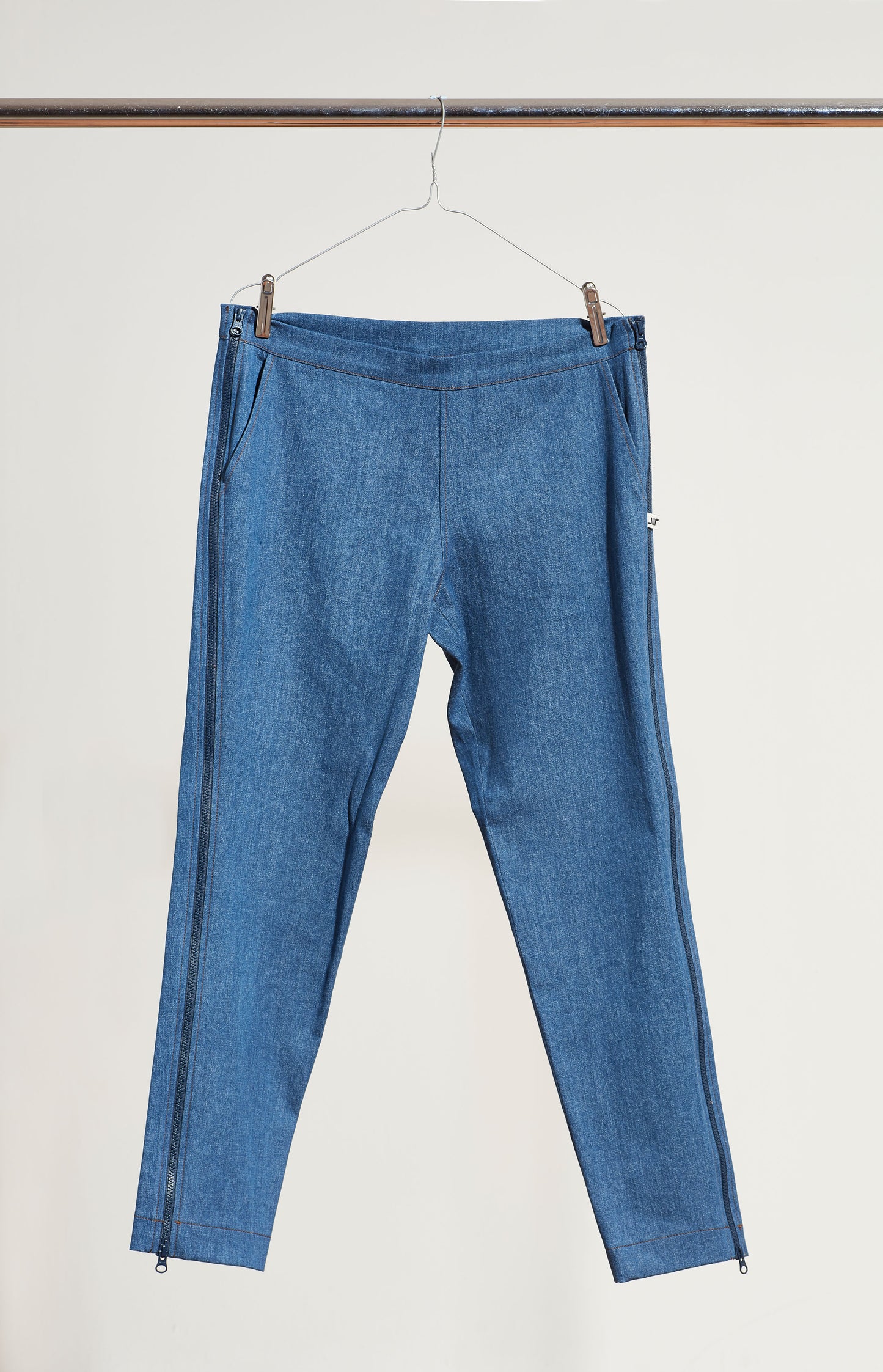 Pantalón adaptado FE32