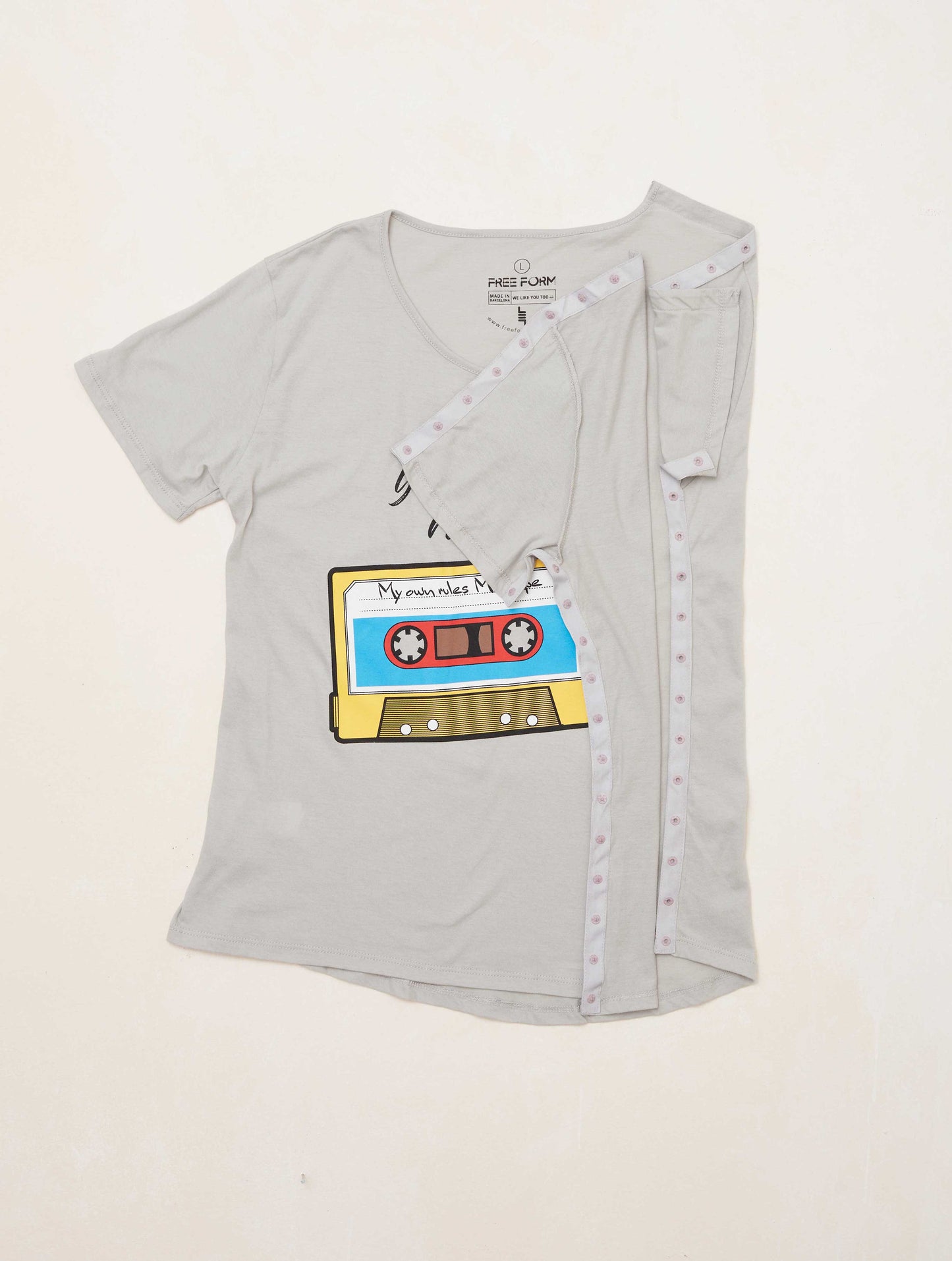 Camiseta mujer manga corta "CASSETTE" gris