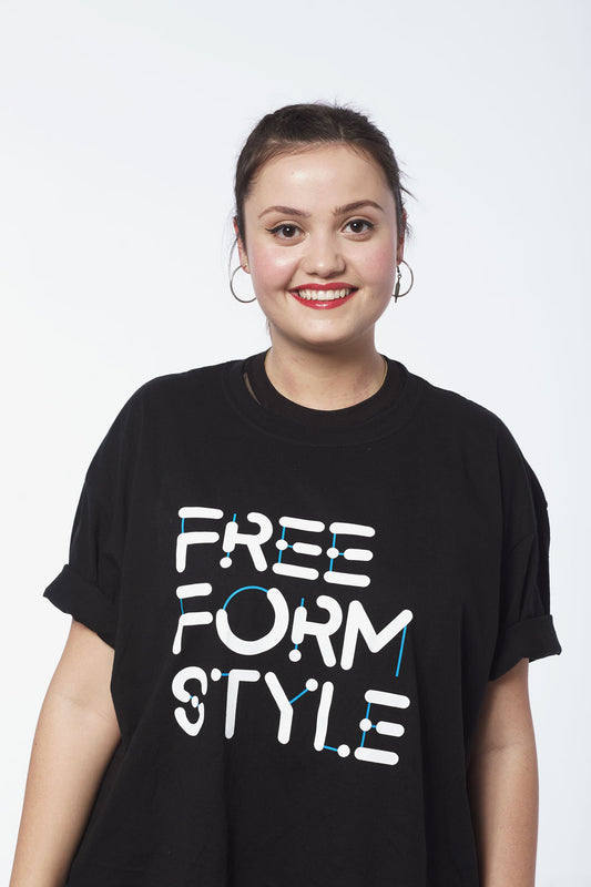 Camiseta mujer FREE FORM STYLE Black Edition